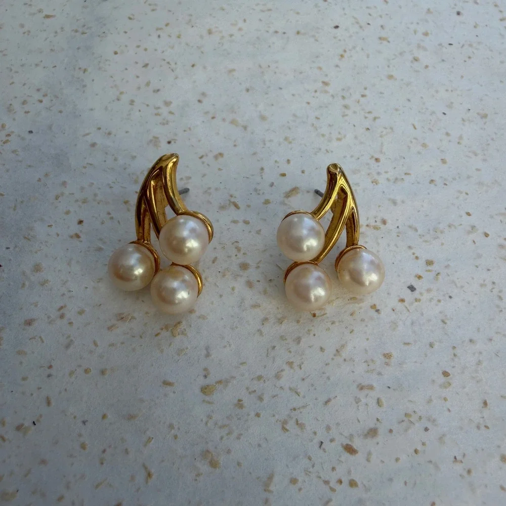 Vintage Gold Tone Triple Pearl Cluster Cherry Stud Earrings Women Jewelry